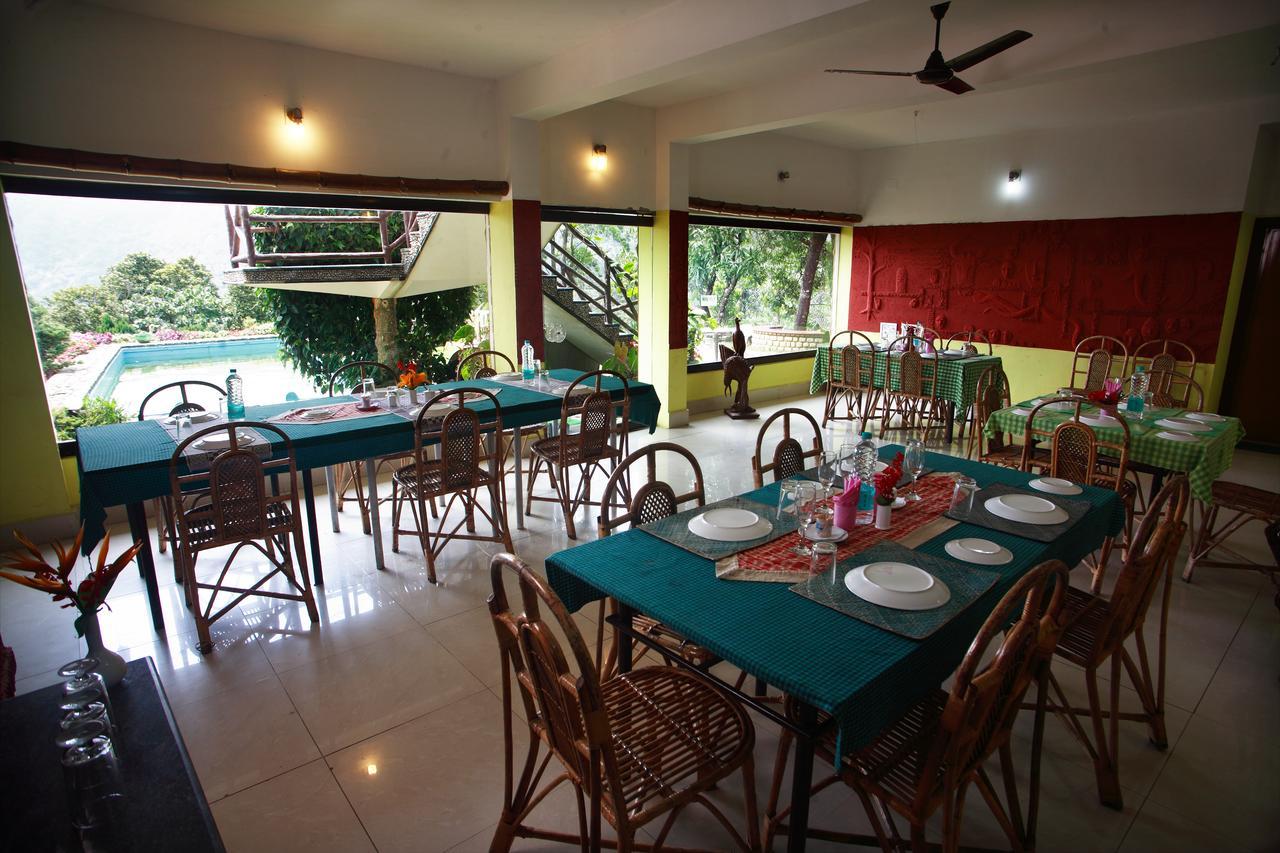 מונאר Wild Elephant Eco Friendly Resort מראה חיצוני תמונה