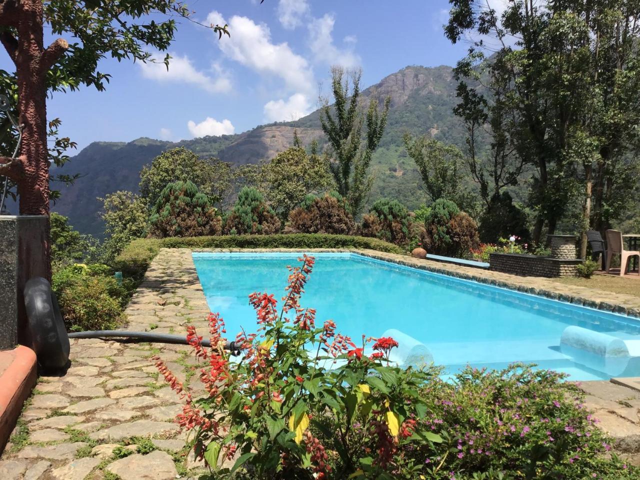 מונאר Wild Elephant Eco Friendly Resort מראה חיצוני תמונה